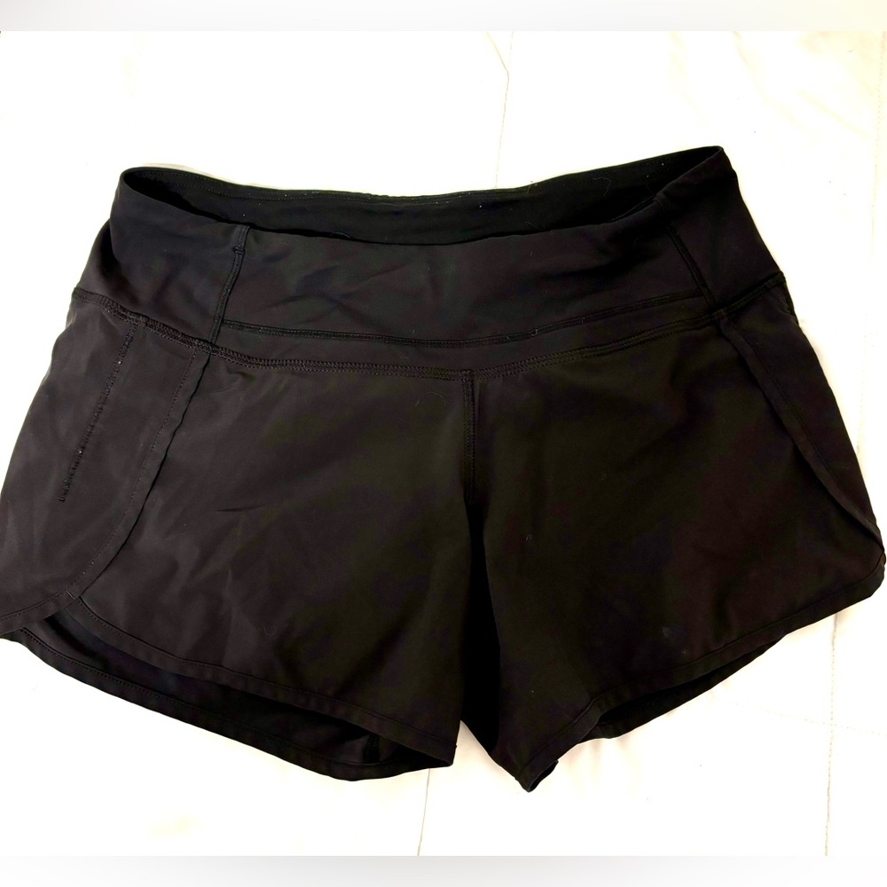 Lululemon 2.5” Speed Shirt size 4 black
